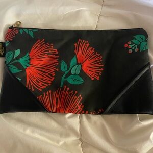 Stylish Black and Red Lehua Flower  Clutch